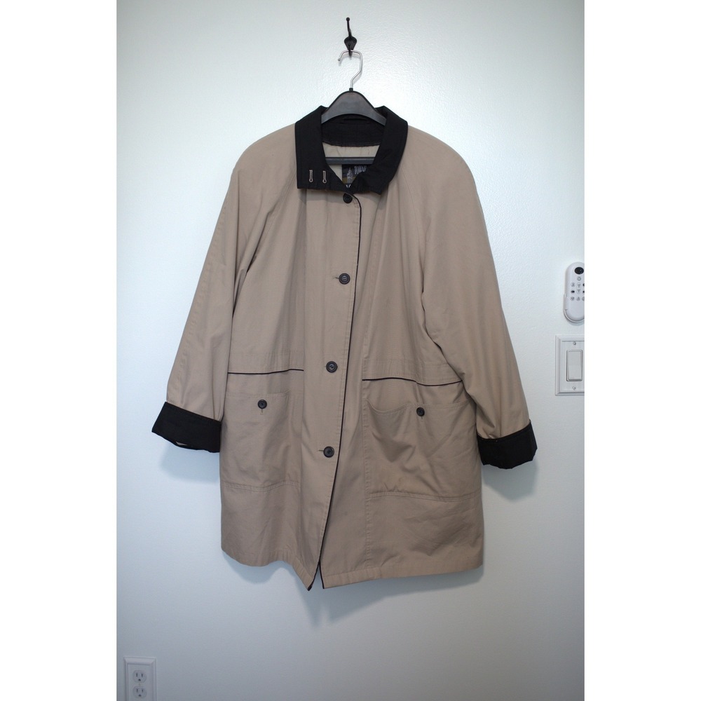 Towne by London Fog Mens Tan Beige Trench Coat Black Trim Size 16 REG Vintage